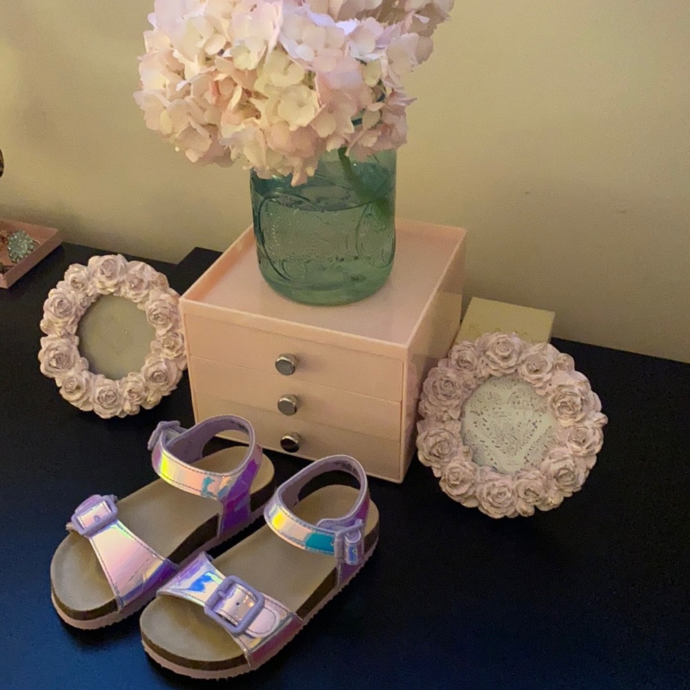 Shiny Purple Toddler Sandals